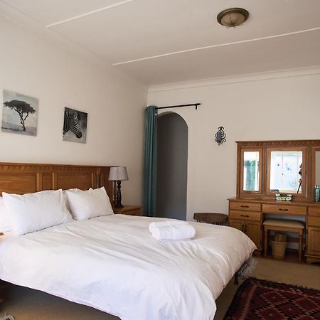 Rosewood Corner, Clarens Bed & Breakfast ภายนอก รูปภาพ