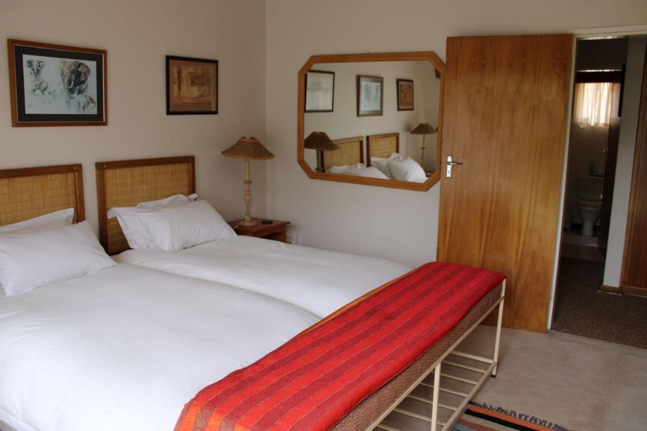 Rosewood Corner, Clarens Bed & Breakfast ภายนอก รูปภาพ
