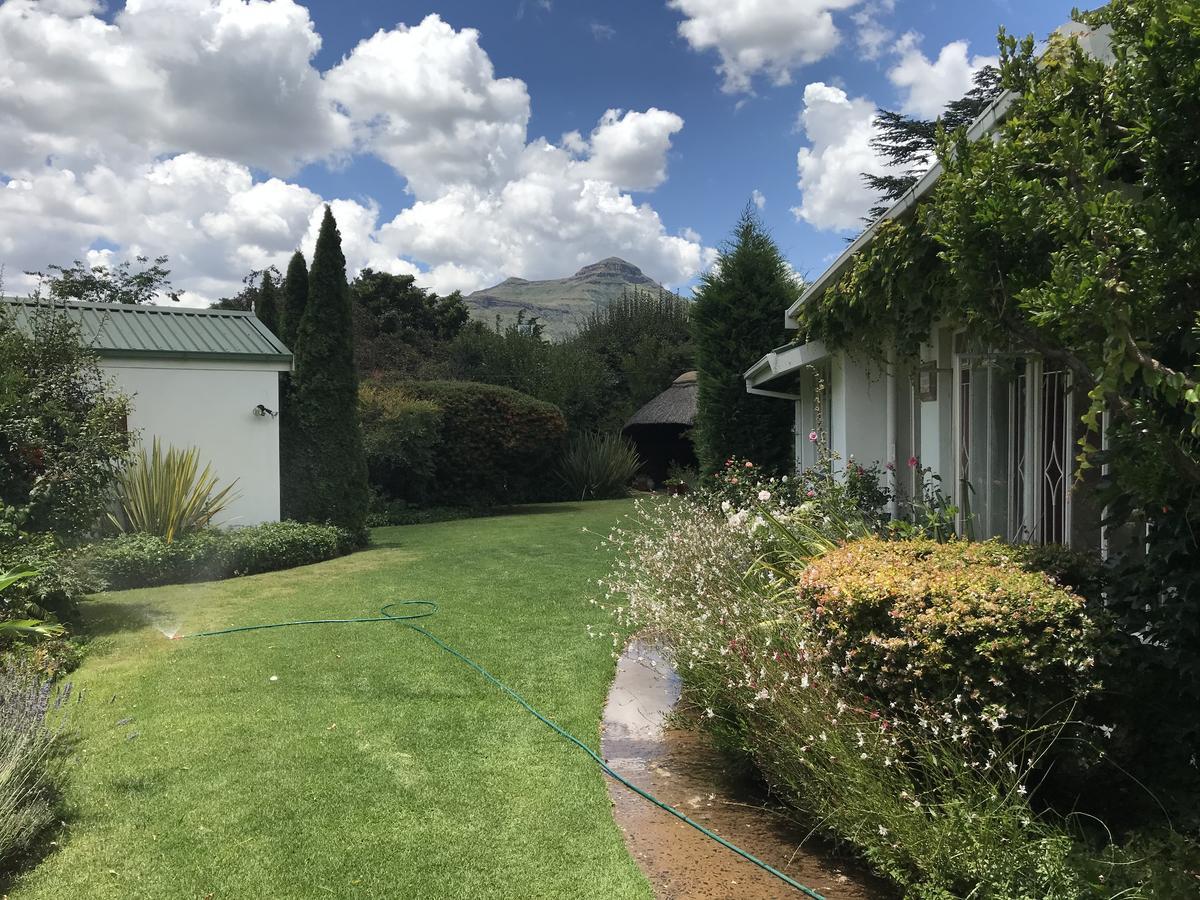 Rosewood Corner, Clarens Bed & Breakfast ภายนอก รูปภาพ