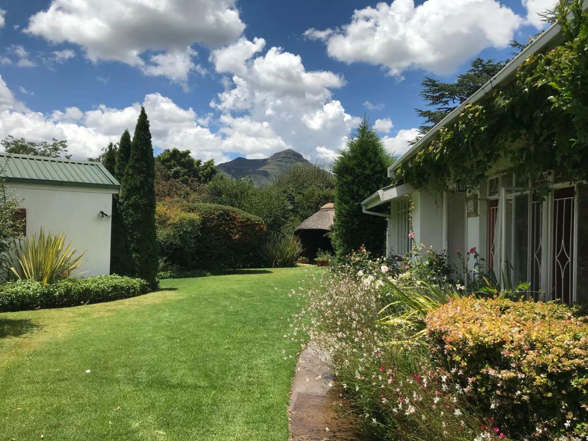 Rosewood Corner, Clarens Bed & Breakfast ภายนอก รูปภาพ