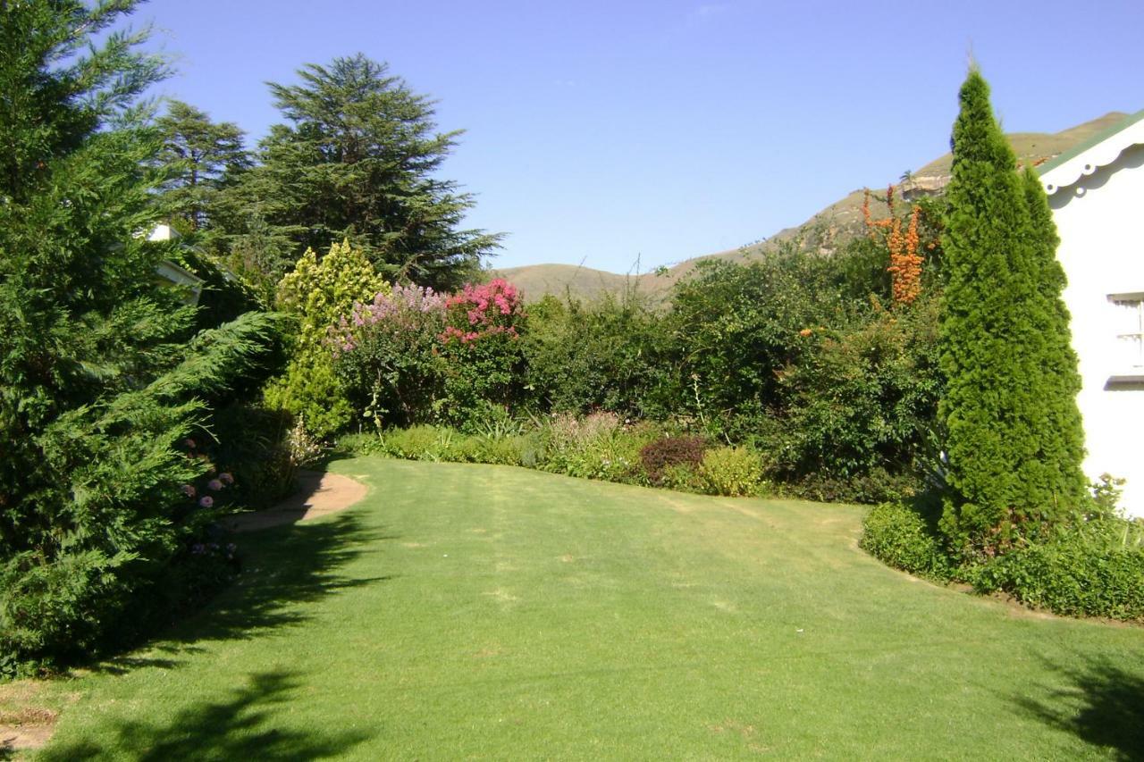 Rosewood Corner, Clarens Bed & Breakfast ภายนอก รูปภาพ